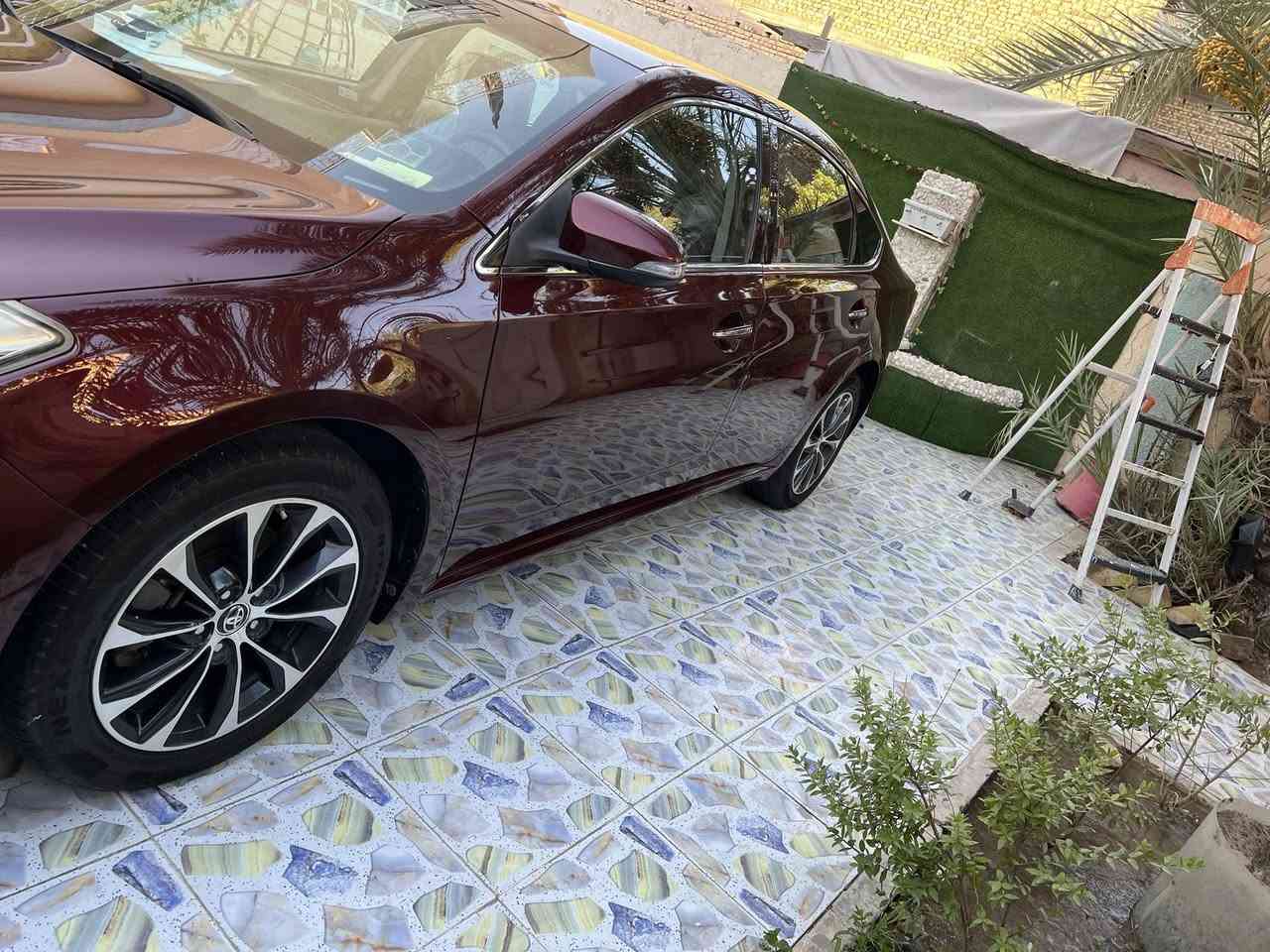 السلام عليكم
تويوتا افلون2016 ذي قار حره للبيع  فقط 
 ليبل واحد بيها ربع الباب الخلفي صبغ وبارد قليل
مواصفات
بصمة 
فول تحكم ستيرن
اشاير مري
ويل ١٧
بلوجكتر
حساسات خلفية 
رادار امامي جانبي 
تحديد مسار وقيادة 
هاندبريك بصمة
شاشة جبيرة 
كامرة خلفية 
كشنات جلد 
تدفئة كشنات وستيرن 
مانع انزلاق 
قطعتين تبريد 
محرك3500
السيارة ماشية١٠٠الف 
السعر 185$وبيها مجال بسيط 
للاستفسار ***********
