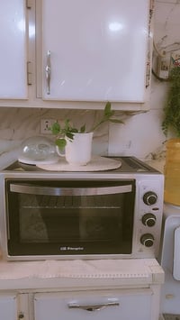 فرن كهربائي • جديد • استعمال قليل