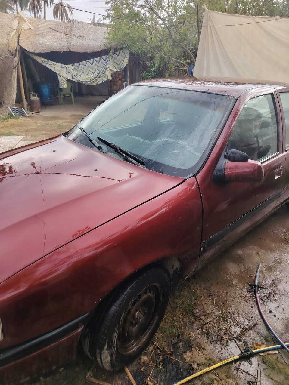 السلام عليكم اوبل فكتره ١٨٠٠ كير ومكينه جدد حداديه ٧٠ بالميه باتري جديد داخل جلد عارضه ٢٩ وبيه مجال شويه للتواصل *********** ديوانيه مهناويه
