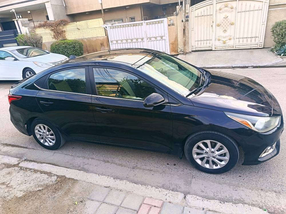 اكسنت ٢٠١٩
لون اسود ميتاليك رقم بغداد
محرك ١٦٠٠
سياره ماشيه ٩٢    الف ميل
تبريد تدفئه
مري كهرباء
شاشه
كاميرا دواره
السياره عليها ادامه كامله من دهن ومي ودهن گير
ملاحظه السياره بيها ملاحظات بسيطه
مكاني بغداد البياع حي التراث تقاطع الربيعي 
السعر ١٠٥ وبيها مجال للشراي
او مراوس حسب القناعه
*********** بغداد, العراق
