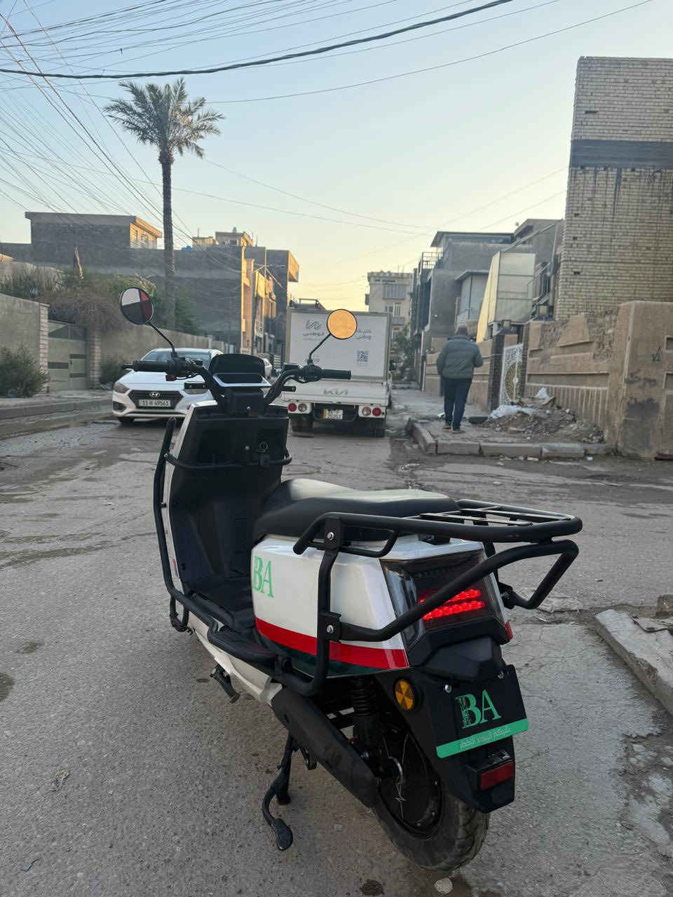 سلام عليكم.. دراجه شحن للبيع .. نوع BA شركه ( البيداء الاخضر) غنيه عن التعريف.. بطاريات عدد 6.. شلعه ومعدل .. كامل التحكمات شغال فوول.. والدراجه شوفت عينكم جديده لوك ومماشيه ومضمومه جانت بلبيت .. ومكفوله من چكت دنبوس.. السعر 700 الف.. مكاني بغداد حي القاهره والتواصل على هذا الرقم *********** موجود واتس ورصيد
