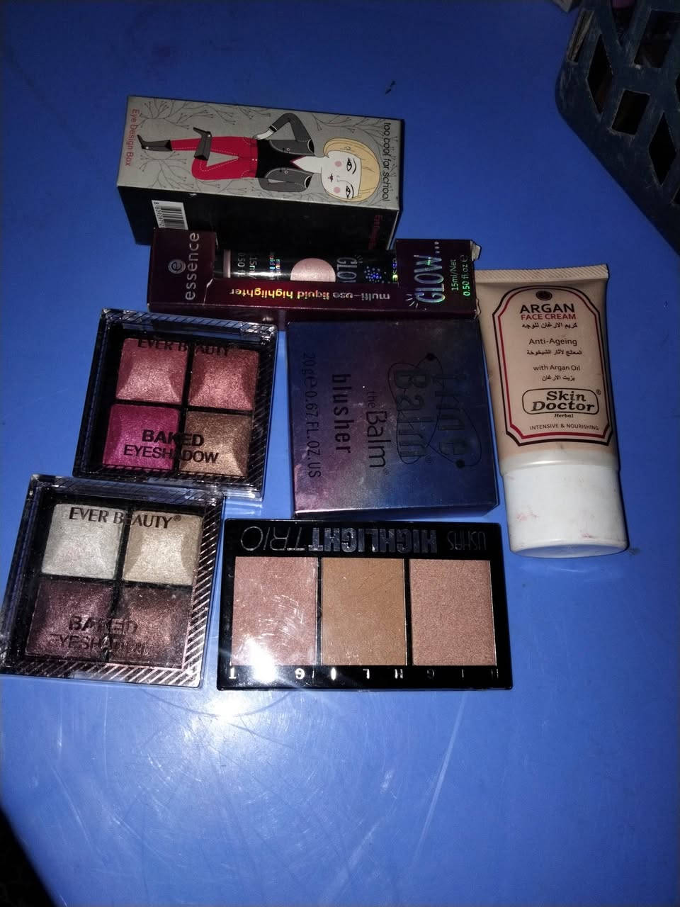 غراظ عندي مكياج كلشي بيها كلهن35


**إذا كنت صاحب هذا الإعلان وتريد حذفه لأي سبب، رجاءا أرسل رسالة إلى الدعم الفني**