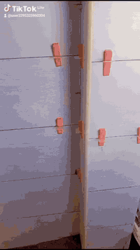 سلام عليكم 

خلفه سيراميك ارضيات وجدار عليوميه وعلمتر شغل عله طريقه لايرانيه تتريس وزن الليزر بابل فقط 

ومناسب ***********واتساب
