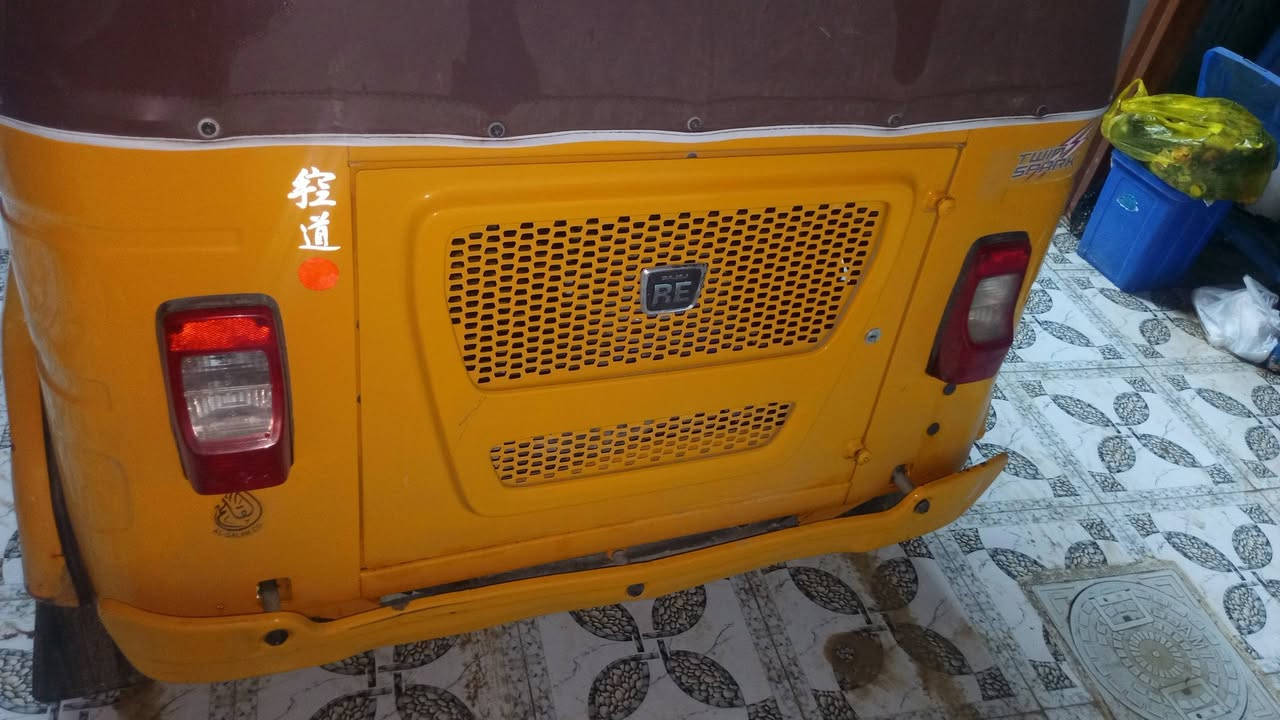 تكتك لبيع موديل 22شهر12 رقم بغداد  العنوان المحمودية رقم الهاتف ***********
