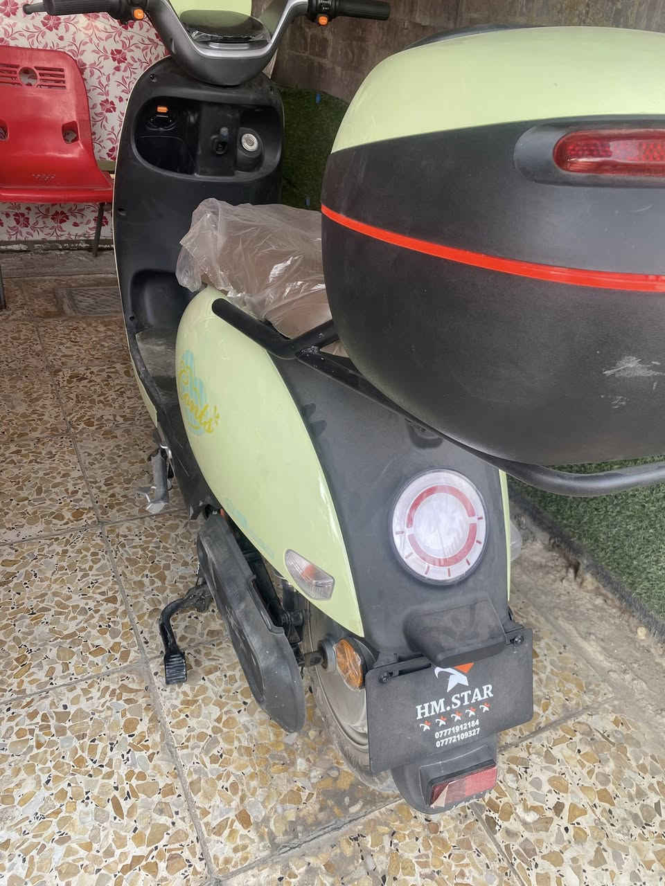 للبيع دراجه شحن موديل ٢٠٢٥ 
بصمه عدد ١
سويج عدد ٢
كارت 🪪 NfC يشغل دراجه عن طريق ملامسه الشاشه عدد ٢
شاحنه اصليه مال دراجه 
السعر ٨٠٠
***********
