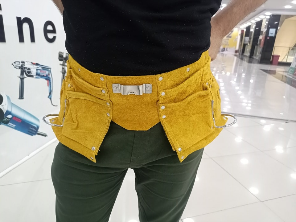 كود 21988
حزام عمل مصنوع من جلود مال نجارين بناء.
سعر: 15 الف


**إذا كنت صاحب هذا الإعلان وتريد حذفه لأي سبب، رجاءا أرسل رسالة إلى الدعم الفني**