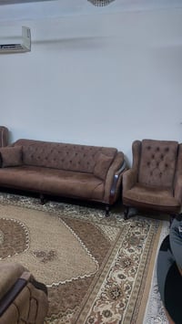 طقم كنب • ١٠ مقاعد • نظيف