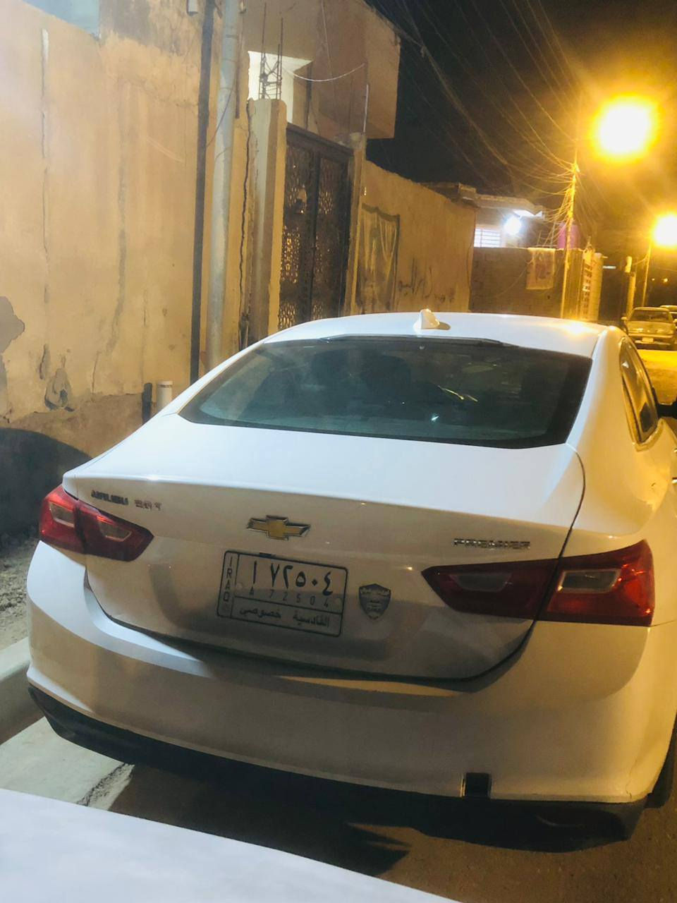 سلام عليكم شباب عندي ماليبو مديل 20 معوقين وكاله اشوكتت ماتريد راعيه موجود لسياره  جديده. بيه جاملخ امبدل وبنيد مصبوغ ولبدنه لبنيد نفسه. ما امبدل اريد امروس بكيه دبل قماره اسويج بسويج كيه بنكو بومه حديث سعر سيارتي 115وبيه مجل ولمراوس حسب لقناعه. ***********
