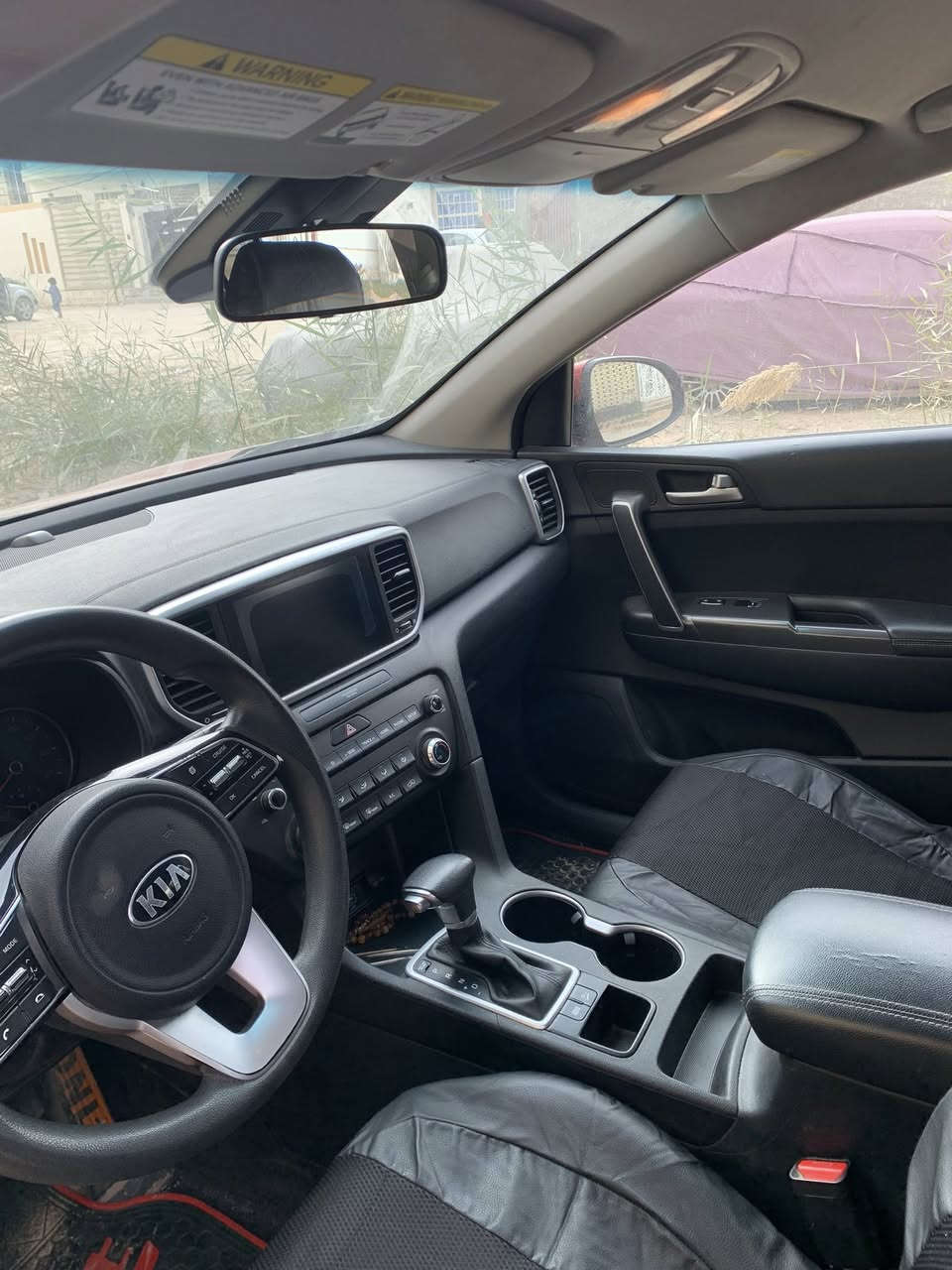 كيه سبورتج 2020  للبيع ماشيه 87الف  محرك 2400 مكفوله من كلشي بيه بس قبق الجنطه ومصلح بخارج العراق 
نظافه ١٠٠٪؜
مكاني النجف الاشرف قرب المطار 
السعر 160 ورقة
اليحب يتواصل وياي على هذا الرقم 

***********
