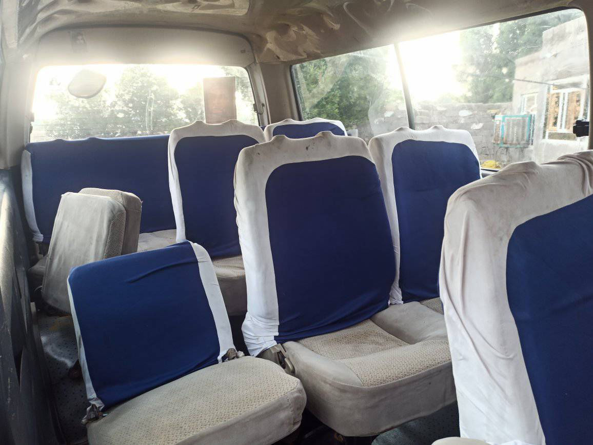 من رخصت الادمن جمبي ناصي 14 راكب رقم بصره شرط التحويل جاهزه مكينه وكير كفاله غرفه نظيفه كشر بيه معجون بسيط سعره 67 وبيه مجال اتصل على رقم ***********
