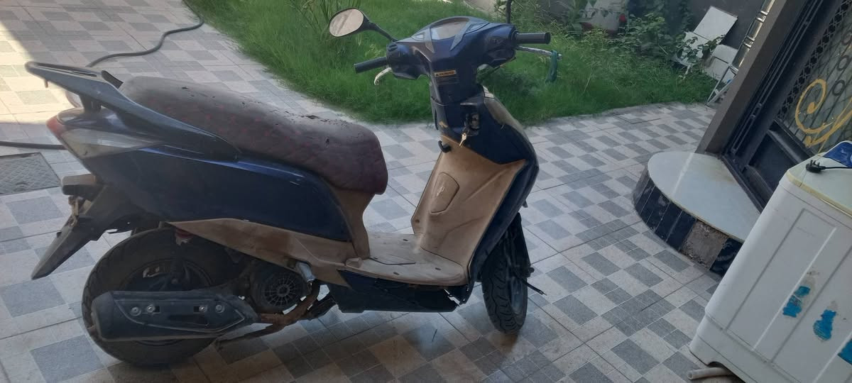 شغل سلف اوين متريد روح 
الفحل العالي السعر 250اوبيهه مجال
دراجه مكفوله كفاله عامه  محرك بريركات
كفاااله عامه موديل 23 
فول فول ***********
سده الهنديه
