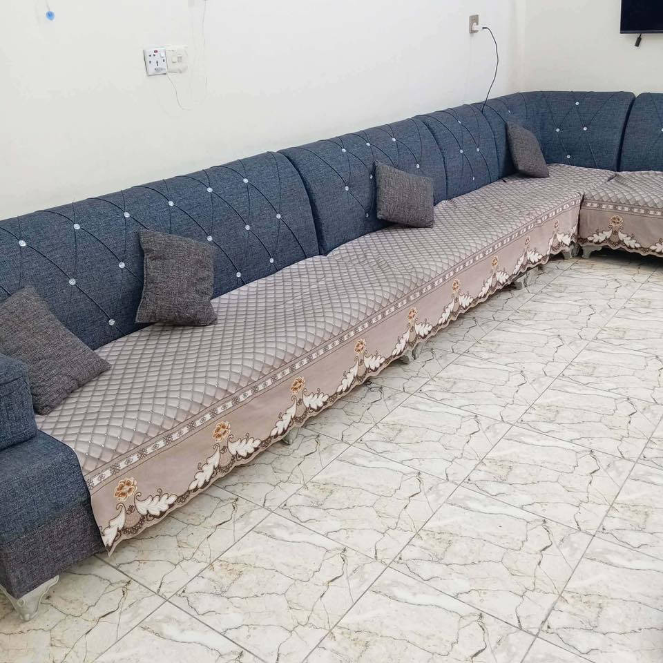ديوان 10مقعد سعر 250


**إذا كنت صاحب هذا الإعلان وتريد حذفه لأي سبب، رجاءا أرسل رسالة إلى الدعم الفني**