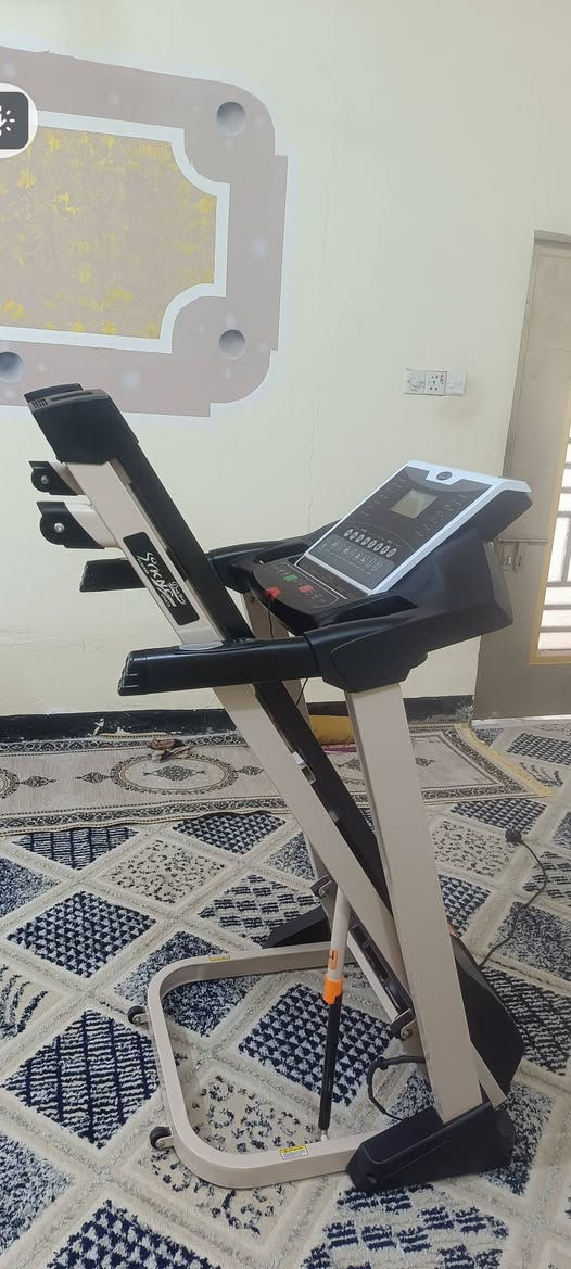جهاز جري جبلي مستخدم شهرين نظيف جدا ماخذة 700 الله يشهد جهاز ماداخل تصليح رايدة 325 مكان كربلاء حي العسكري ***********
