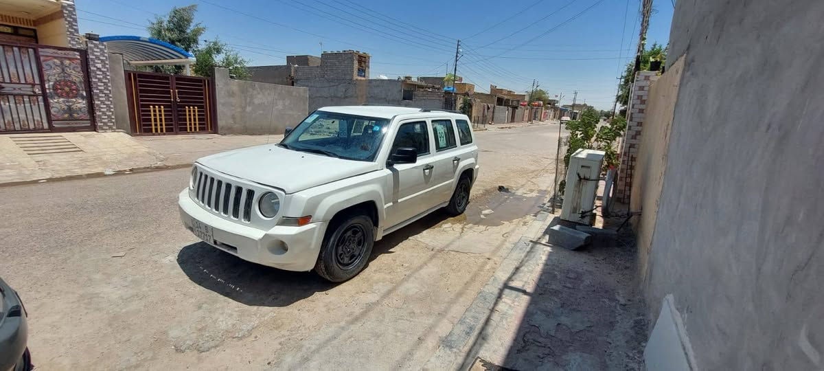جيب باتريوت موديل 2008
مكينه وكير 2400جاهزات 
تبريد ثلج 
تخم تاير 
أرقام وسنويه انكليزي
مكاني العمارة كميت 
جاهز         مراوس         مراوس 
***********
