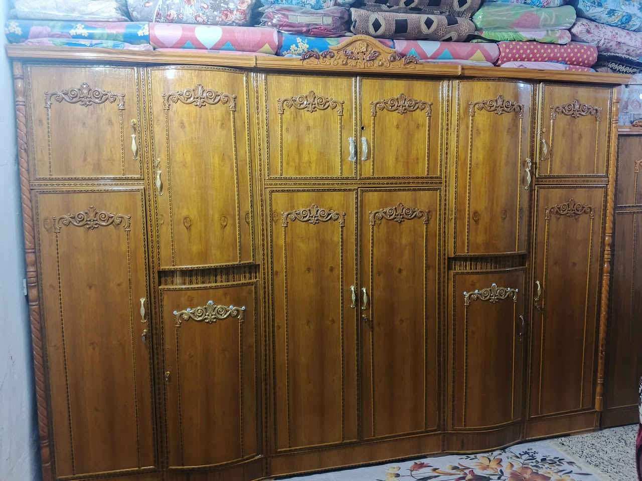 غرفه البيع بغداد النهوران قرب محطة للوقود شارع المحطه ب ٨٠٠وبيه مجال ونتصال ع الرقم ***********
