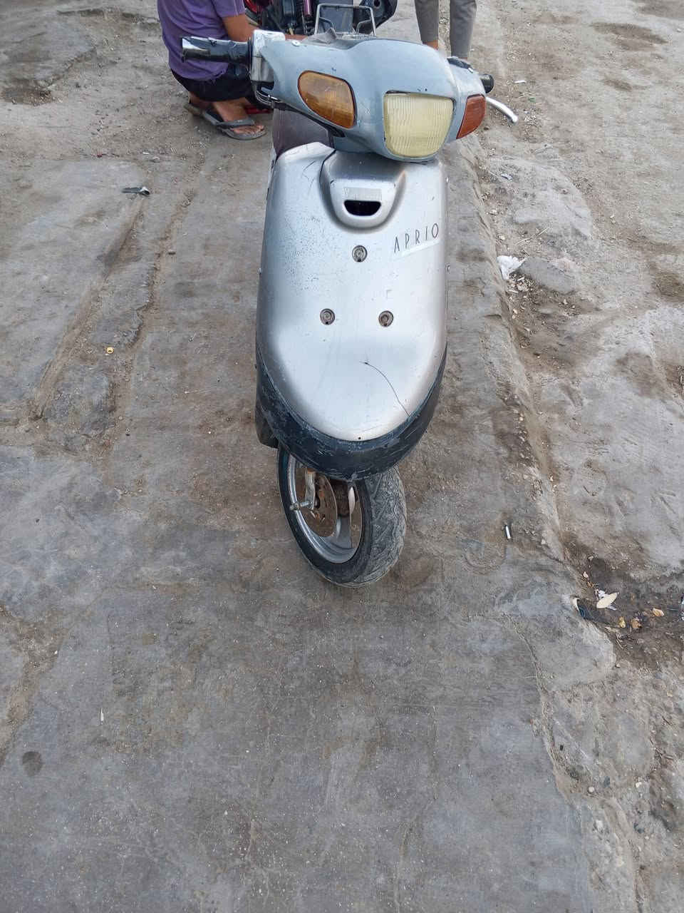 بطه للبيع بيها نقص بل كفر للبيع ***********
