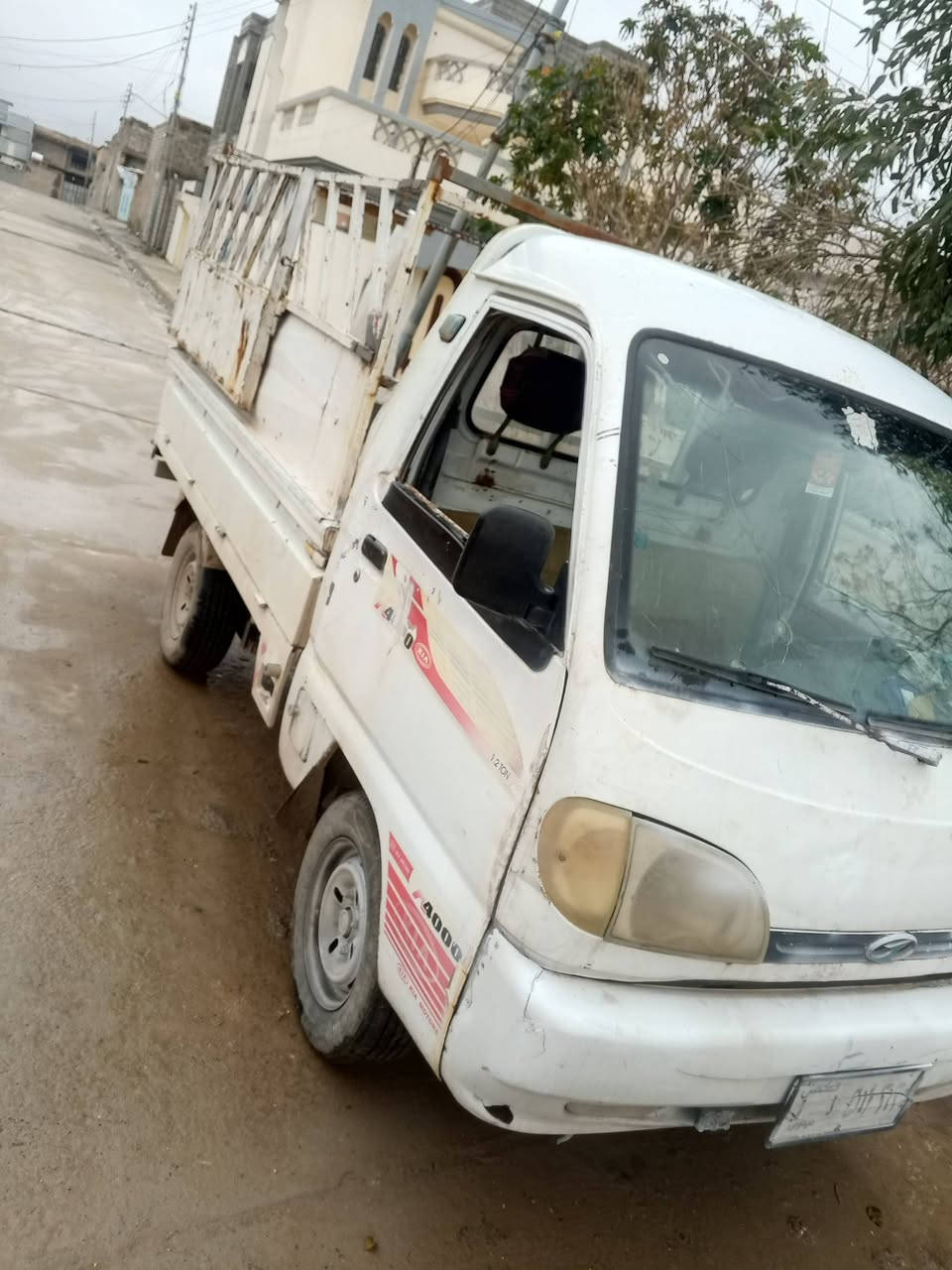 كيا للبيع موديل2007
السعر 11ورقه أوراقو موجود ***********
