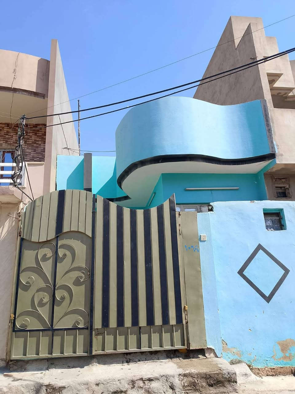 🏡الدار للبيـــع 🏡 حي صدام 🏡

🌏المدخل الاول
قرب مجمع المدارس الاربعة
وسايدين النعيمي

#المساحـــة 100 متر
#الواجهة 5   

⭕سند طابو الزهور⭕

 

كاشي سيراميك ثانوي

بناء2013 ومحدث2022

كما موضح في الصور

✍️المكاتبة مع الشرعي ✍️

🔥 السعر 87 مليون فقط وقابل للتفاوض 😱🤗🔥🔥🔥

للمزيد من المعلومات يرجى الاتصال على الأرقام الاتية

***********
*********** 

لعرض عقاركم يرجى الاتصال على الأرقام المذكورة
