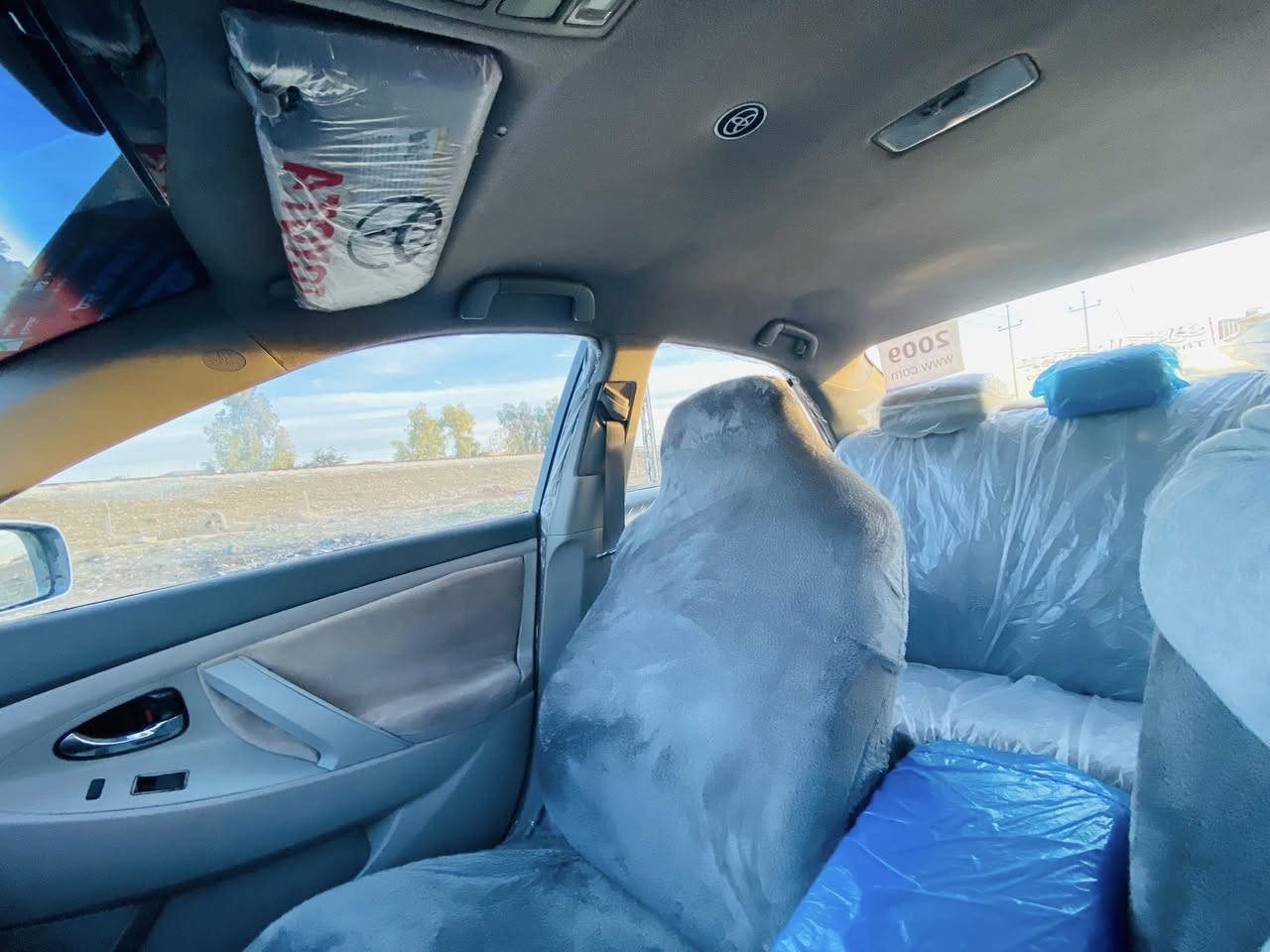 السلام عليكم
كامري موديل 2009 
للبيع لون سلفر 
سنويه ورقم جديد قبل اسبوع با اسمي حصراً شرط تحويل 
تخم تايرات ويل جديد 
صدر امامي وخلفي قبل شهر جديد 
زوج لايتات جديد عالي ناصي زينون نهار
غرفتها نضيفه مكينه مفتوحه بدون عيب كير شرط ماشي 166mil
سماعات جديده 
ضرر 3 قطع 
سياره معمره جديد مال جناي وسعرها مناسب 
🪬99 🪬وبيها مجال غير متواجد على الفيس اتصل فقط ***********
مكانها كركوك
