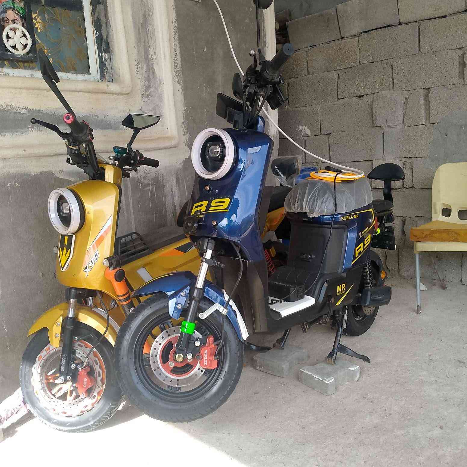 السلام عليكم شباب درجة للبيع نوع r9 دراجه نضيفه مديل 25 بطاريات 22انبير دراجه شوف العين جديده.  سعر. 470🪬💲رقم ***********مكان بصره ابو الخصيب قرب الندلس

