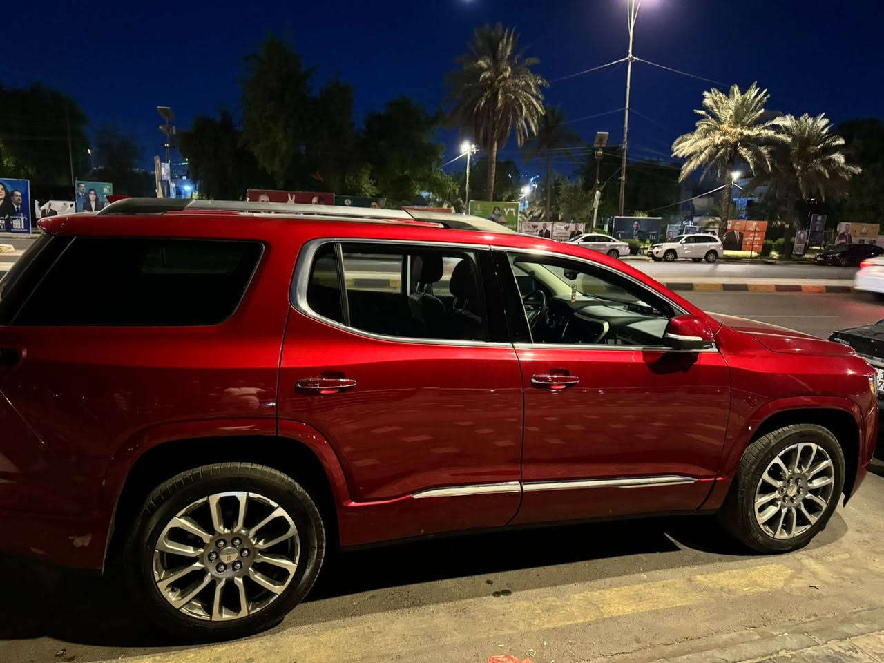 السلام عليكم اني مكلف بل نشر ))))))
للبيع GMC Acadia Denali 2023
ممشى 35 ألف | محرك 6 سلندر
ضرر تبديل جاملغ + بنيد
فول مواصفات دينالي
السعر: 265$ ورقة 
بغداد الكرخ حي العدل
***********
