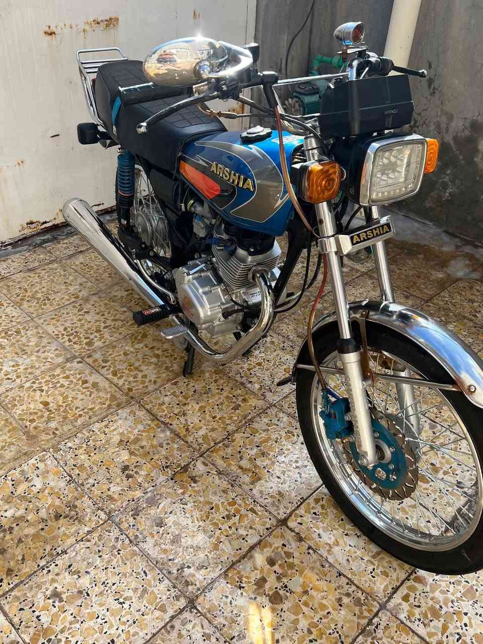 للبيع دراجه أرشا موديل 24 نضيفه شوفة العين اصولي مداور ثاني يوم  غراضها25 محرك مامفتوح سعر 850 مكاني كوفه متواجد فقط خاص🔥


**إذا كنت صاحب هذا الإعلان وتريد حذفه لأي سبب، رجاءا أرسل رسالة إلى الدعم الفني**