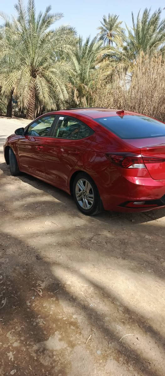 السلام عليكم النترا موديل 2020 وارد امريكي بيها قطعتين صبغ فقط بدون بارد بدون شخوضه السياره فول فاتحه بصمه رقم بابل السياره جاهزه من كل شيء مكان سياره بابل السعر 130 وبيها شويه مجال  رقم الهاتف *********** حلة, بابل
