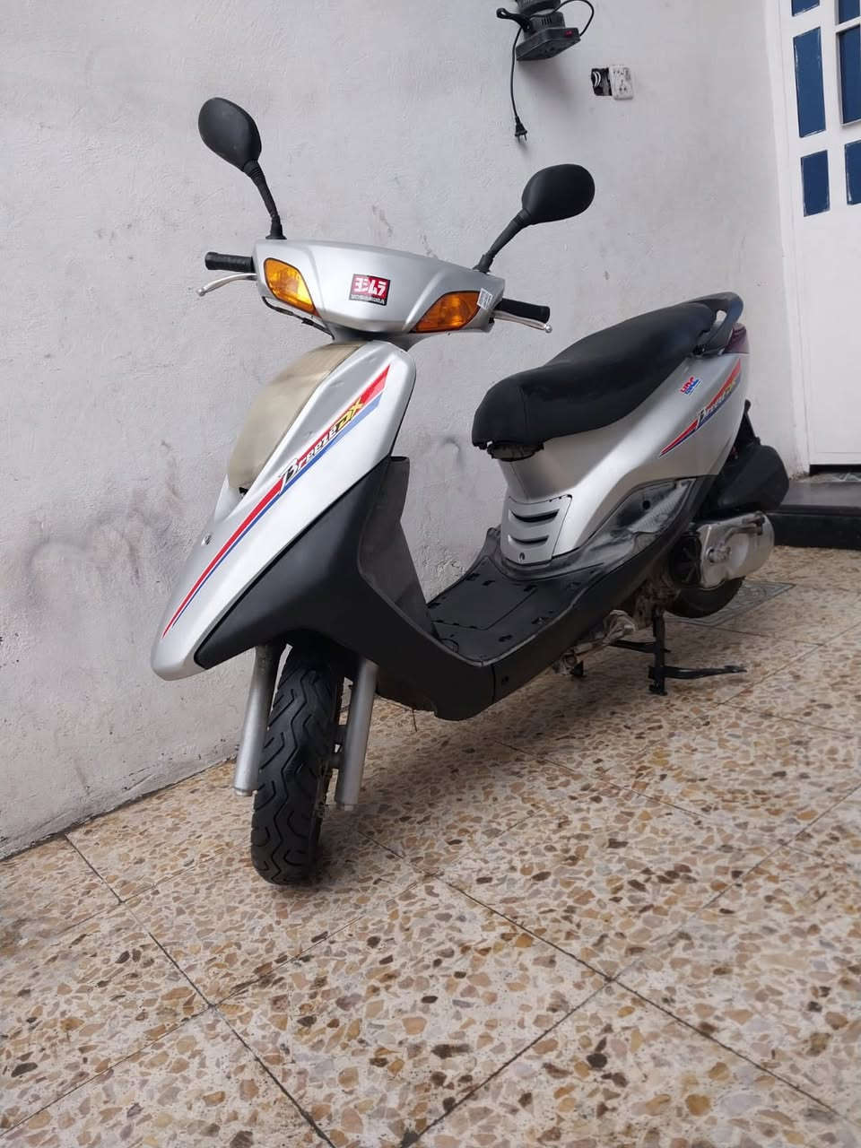 سلام عليكم للبيع بريز يباني دراجه جديده كامله سعر ٤٥٠ مكان بغداد بلديات دراجه مكفوله  اوراق كامله كفرات مختمه *********** نتصل خاص ماكو
