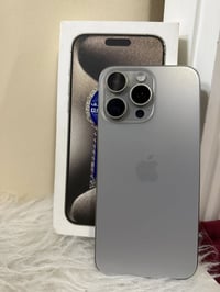 آيفون ١٥ برو ماكس • ٢٥٦ • بطارية ٨٨٪