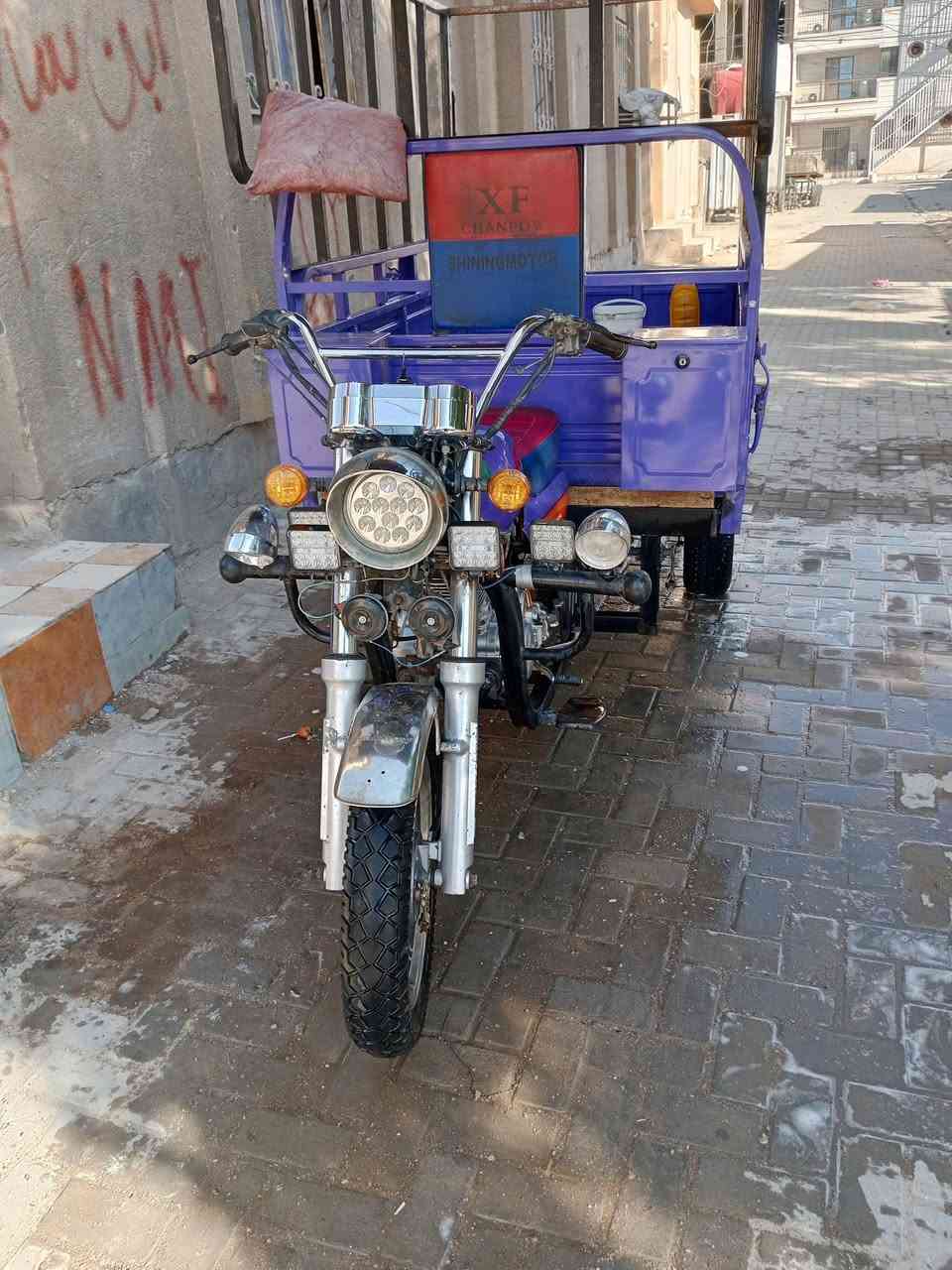 ستوته للبيع موديل 23 مكفول كفاله عامه مكينة ما مفتوحه بيها برغي  كهربائية شغاله ركبه شاصي مكفول بسمي مكتب حسين عداد كتروني مكفول كفاله عامه غير متواجد عله الفيس *********** مكاني كربلاء قرب نفق العباس. (بدون محجر )
