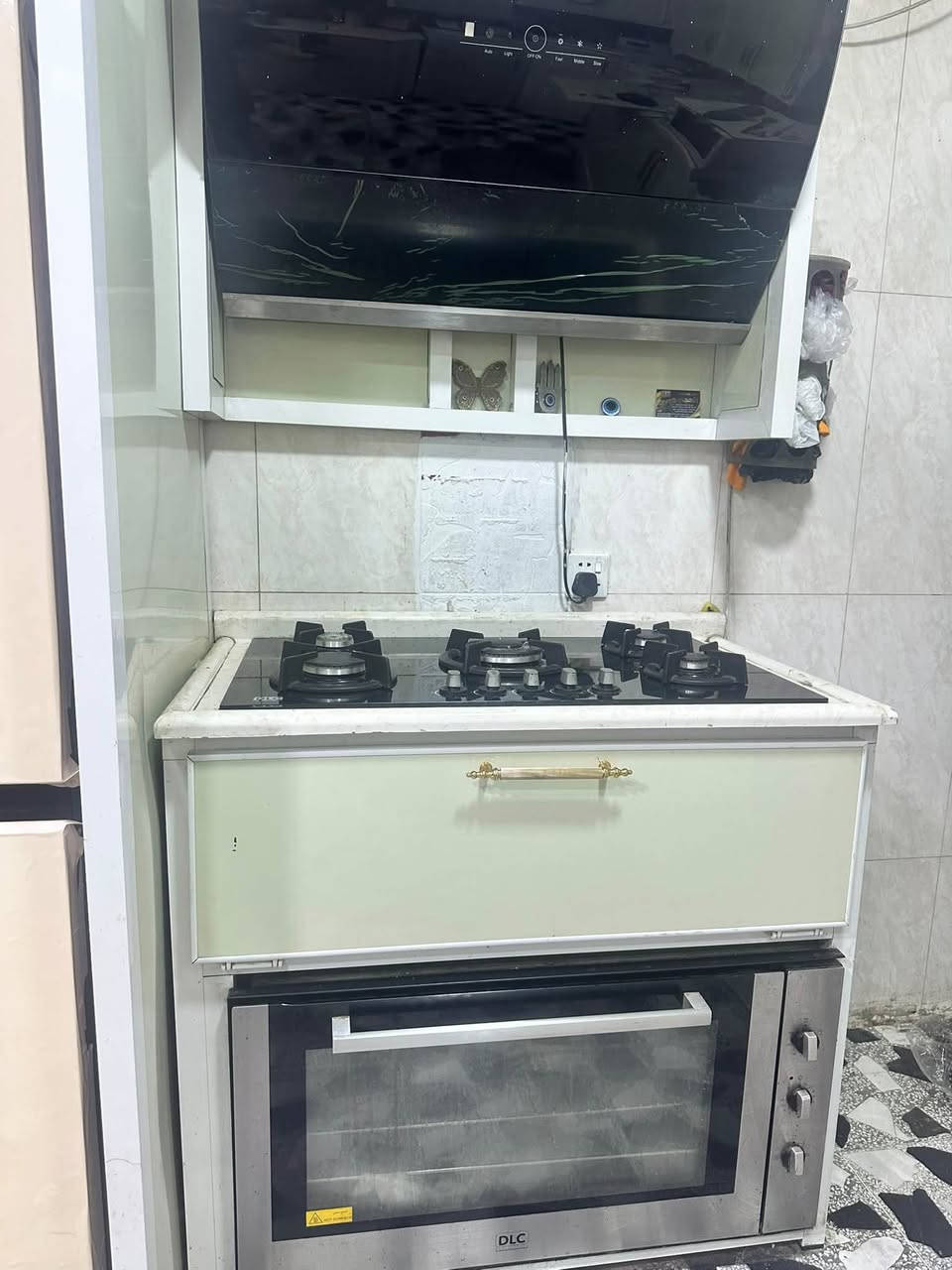 ‏سلام عليكم أغراض جديدة للبيع
‏￼￼ سعر الطباخ 150
‏سعر￼ الفرن 275
￼￼ المرشحة سعرها 125
￼ ‏تقسيم￼ كونتر
 ￼ ‏يريده للبيع


**إذا كنت صاحب هذا الإعلان وتريد حذفه لأي سبب، رجاءا أرسل رسالة إلى الدعم الفني**