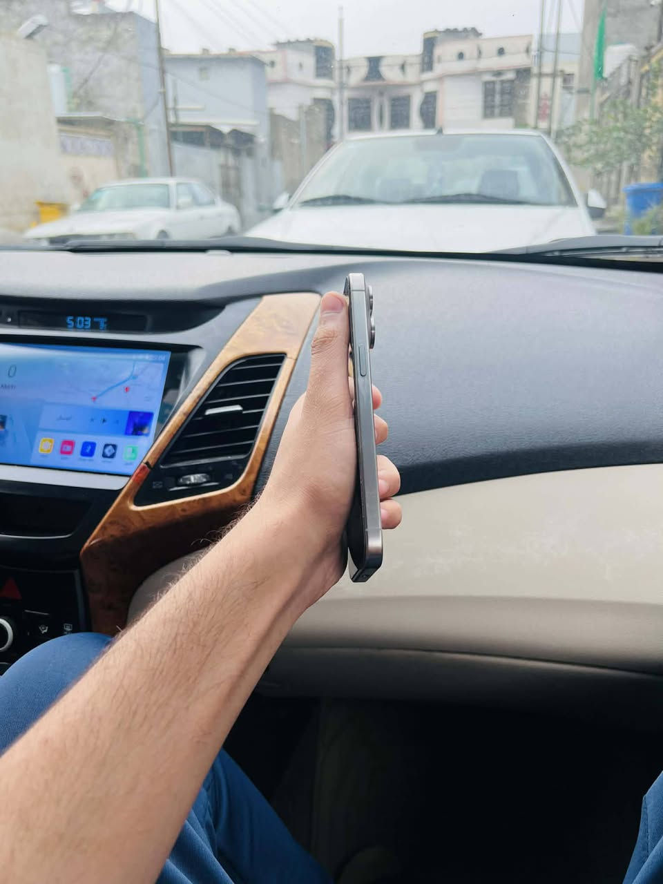 ايفون 15 برو ماكس جهاز نظيف كفاله ذاكره 256 ماستر عربي شرق اوسط ثلاث ايات بدون ملحقات بدون كرتون السعر ب 900 شراي اتصلي على صاحب الرقم***********
