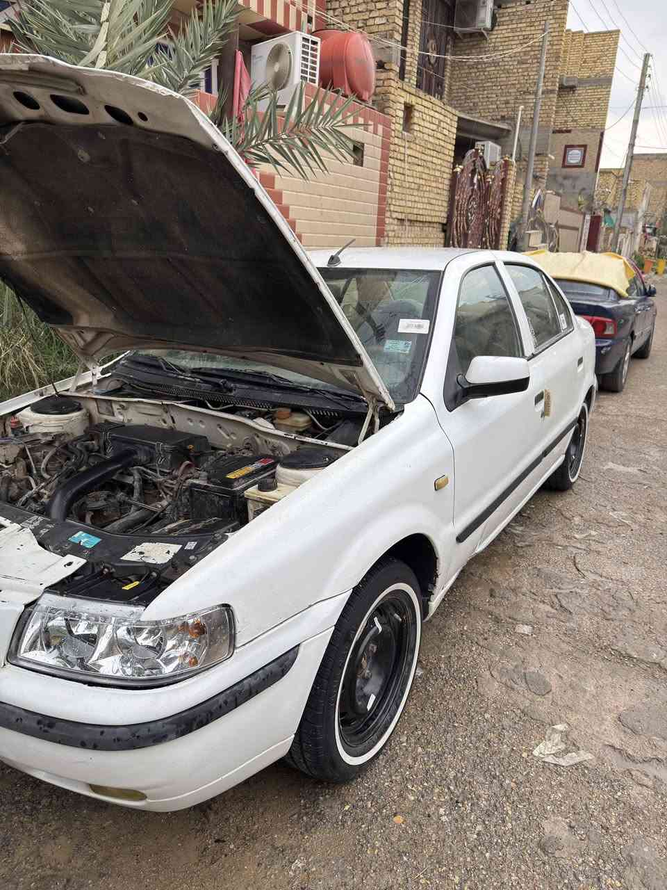 12رقم واسط للبيع كير محرك تبريد مكفولات (طاير بيه البنيد والباب الصدرصبخ ربع منه بدون تبديل )تخم تاير السياره بسمي لل29السعر 36الاستفسار ***********
