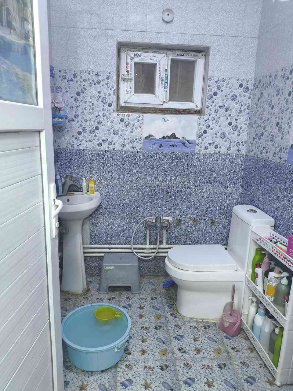 بيت طابق واحد للبيع طابو زراعي سند 25 تحويل موباشر المساحه 100متر بناء حديث درجة  أوله العنوان بابل شارع 80 خلف البانزيخانه الجديد بشارع المحوله الول بنهايته 
***********
