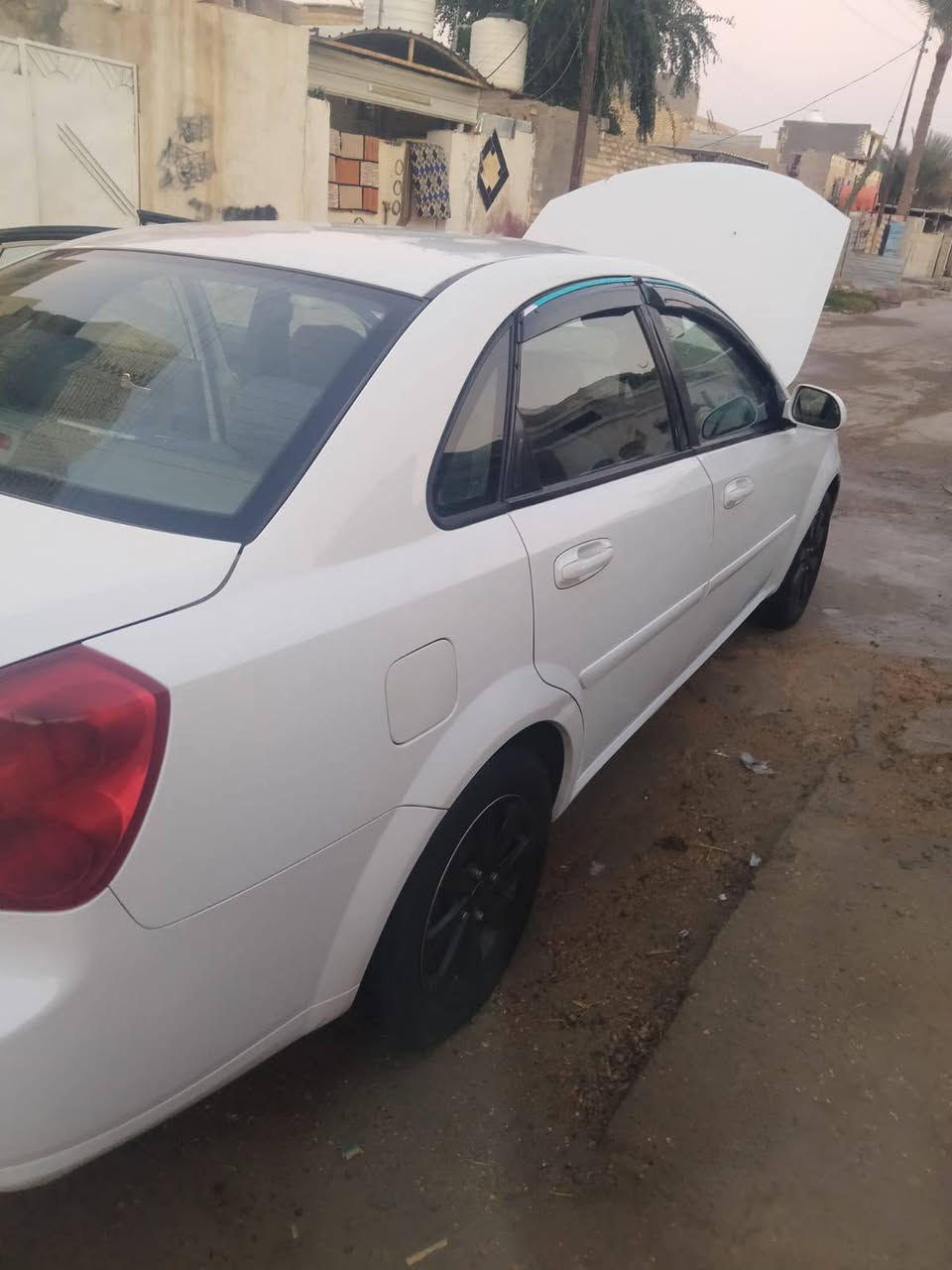 ا
السلام عليكم 
اوبترا للبيع موديل 2012 كير محرك تبريد تخم تاير السيارة جاهزه والسونار موجود وبسمي رقم انكليزي جديد بغداد عارضها 80 للاستفسار ***********
