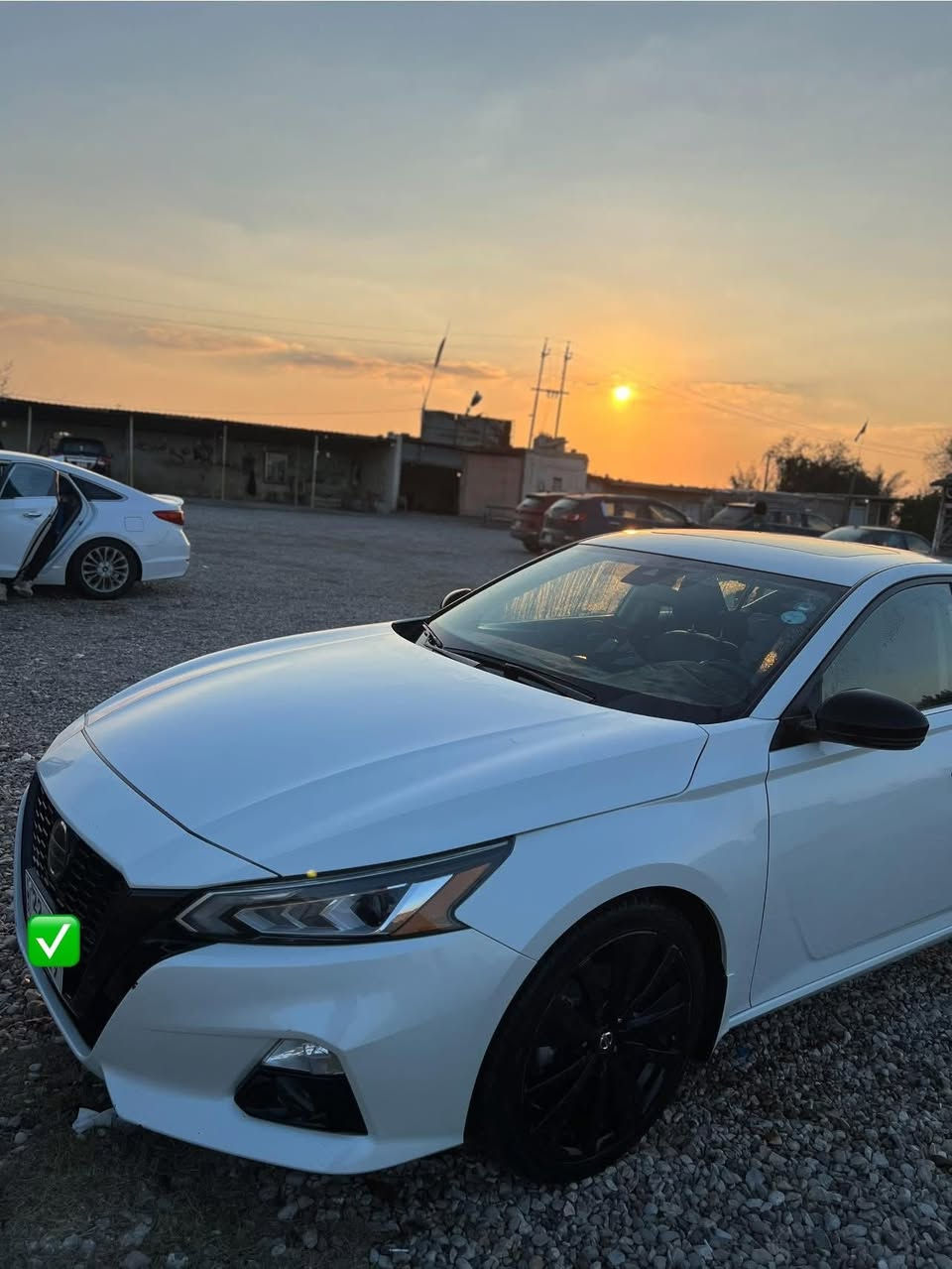 السلام عليكمAltimasr mdnidht 2022
تدفئة بلكشنات 

شاشه كبيره 

رادارات جانبي وامامي 

42 mile

فتحة سقف 

داخل اسود 

مثبت سرعه 

تحكمات ستيرن 

السياره فول مواصفات 

بدون صبغ بيها باب الصدر ومبدل بلادي وبارد بلجامرلغ 

بلعافية عل ياخذها جديده 

كير مكينه مكفولات 

مكان السيارة : ديالى/الخالص 

السعر :17,900 $ وبيها مجال بسيط 

رقم اربيل 

*********** 

واتساب ***********
