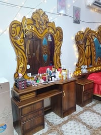 غرفة اخشاب  السعر 550 وبيهة مجال  الرقم 07824478909 مكاني شهداء ابي غر...