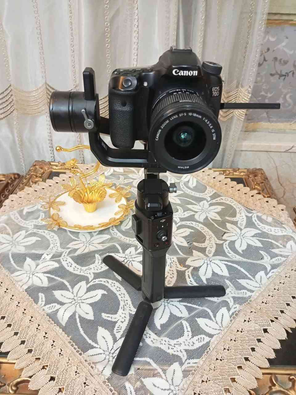 سلام عليكم
كامره كانون د ٧٠ 
بطاريه شاحنه جنطه
عدسه ١٠.١٨
رونن اس 
وياه جنطه 

قباقات عدسات
عدسه نيكون ٥٠ ملم
 
بيعهن كلهن سوه 

بغداد البلديات 
توصيل ماكو 
***********
