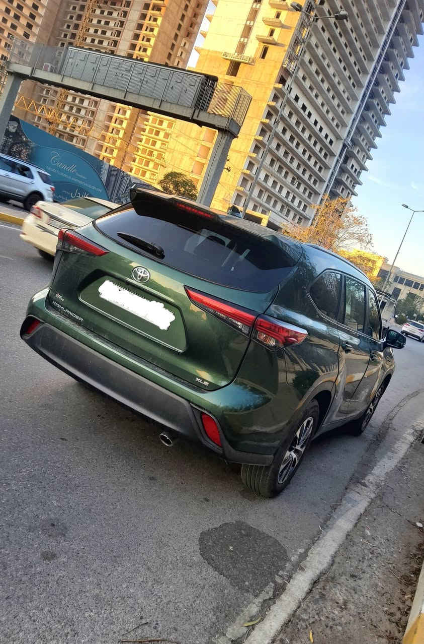 تيوتا هايلندر
من رخصة الأدمن 
موديل : ٢٠٢٣
فول مواصفات 
ماشية : ٥٠ ميل 
الحادث مرفق مع الصور 
السعر : ٢٩٥ 
للأستفسار اتصل على الرقم التالي واتساب و فايبر : 
***********
