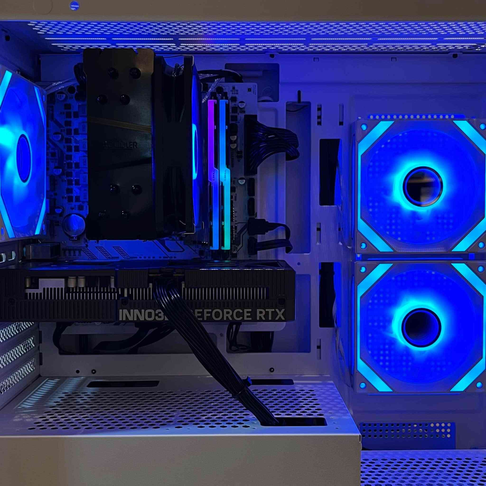 CPU: R5 5500
Motherboard: B450M MACHINST
GPU: RTX 5050 8GB INNO3D
RAM: 16GB 2x8 3600MHZ 
STROGE: 256GB SSD +1TB HDD
PSU: 550W 
COOLER: AIRCOOLER R4000
CASE: AIGO 3FAN ARGB

بۆ فرۆشت زەمان ٦ مانگ 
للبیع ضمان ٦ شهر 

سعر 1.110,000 أربيل, العراق


**إذا كنت صاحب هذا الإعلان وتريد حذفه لأي سبب، رجاءا أرسل رسالة إلى الدعم الفني**
