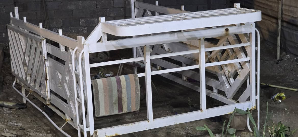 محجر كيه بومه يرهم ع الفنتيرا القرده نضيف السعر210
مراسله خاص


**إذا كنت صاحب هذا الإعلان وتريد حذفه لأي سبب، رجاءا أرسل رسالة إلى الدعم الفني**