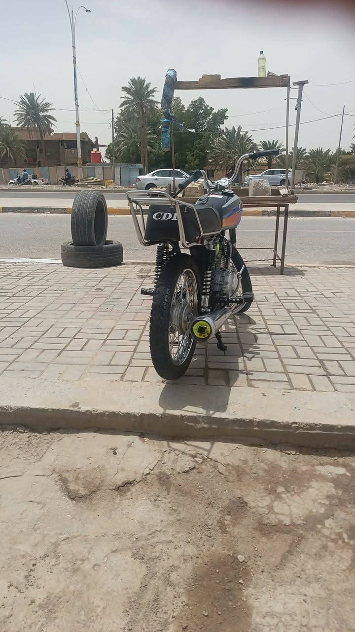 لبيع وراق سكنر دراجه نضيفه كلش شري يتصل رقم ***********
