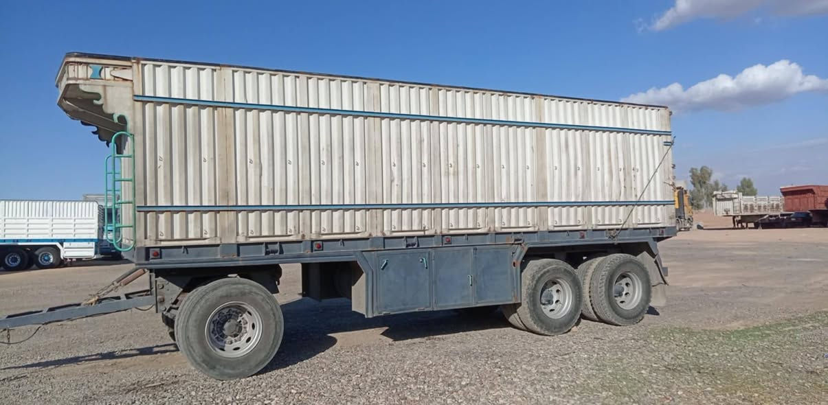 مقطوره للبيع تخم تاير دناكير سكانيه الطول 8 متر الارتفاع 190 جادر جديد السعر 100 للستفسار ***********
