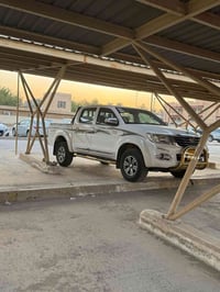 هايلوكس • ٢٠١٥ • رقم سليمانية