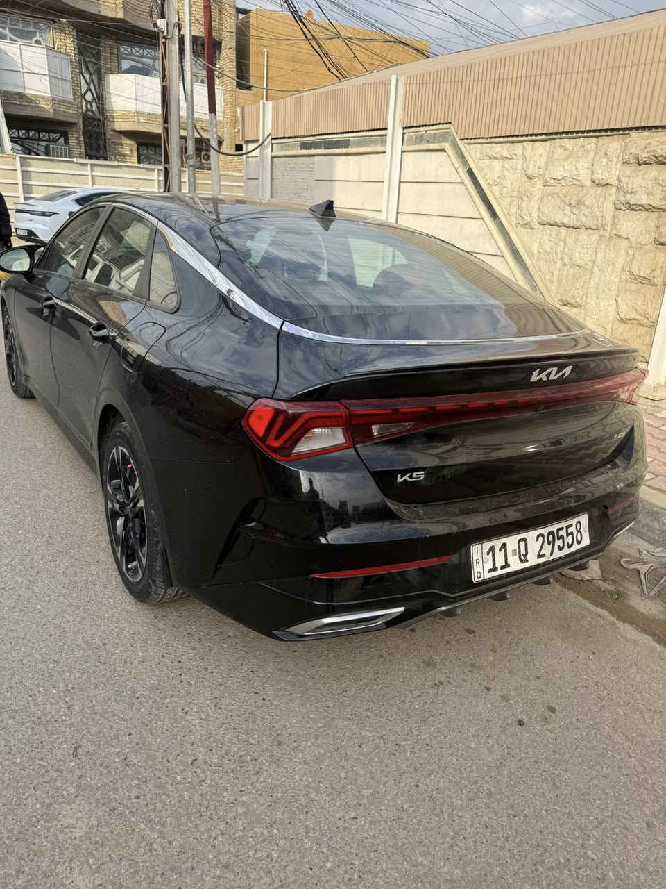 السلام عليكم K5 2024  جي تي لاين وارد امريكي فول مواصفات عدا الفتحة بصمة رادارات كشنات تدفئة لايت 3 عدسات تحديد مسار  ويل كب وباقي لمواصفات موضحة حادثهة سطحي بيهة جاملغات وبنيد مصبوغات فقط بدون شاصي بدون دواخل والسيارة جديدة وخير من الله تخم تاير قبل يومين مشدود بيها السعر 163 بيع او مراوس حسب القناعة صور حادث مرفقة ***********
