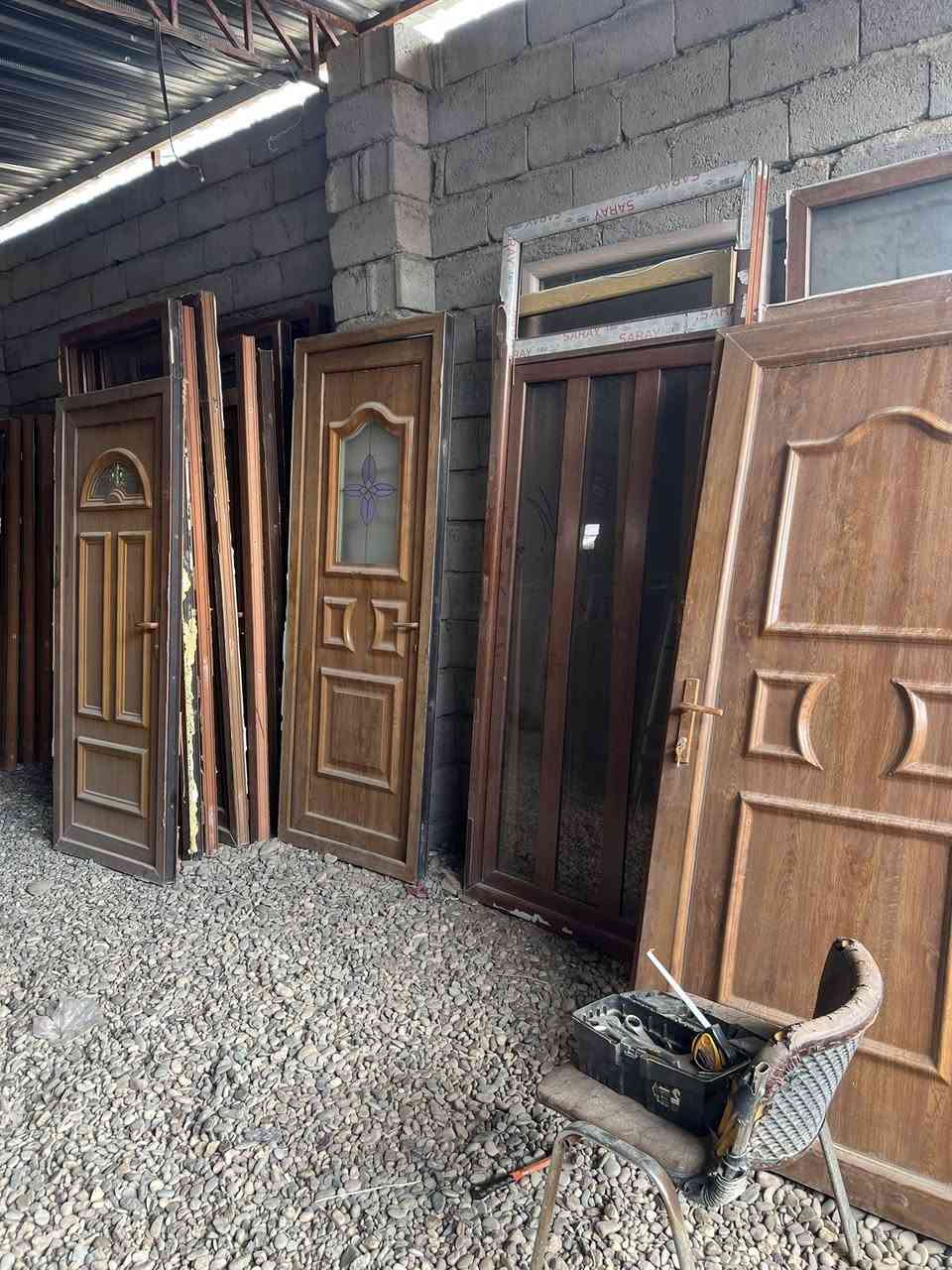 وصول وجبه جديده من الابوب و اشبابيك المستعمل  سعر القطعه الابيض 75 الف ويوجد خصم عله شبابيك ازغار 
الاستفسار اتصل 
***********
العنوان ناحيه الزاب مدخل اسايدين 
البيع نقد فقط
