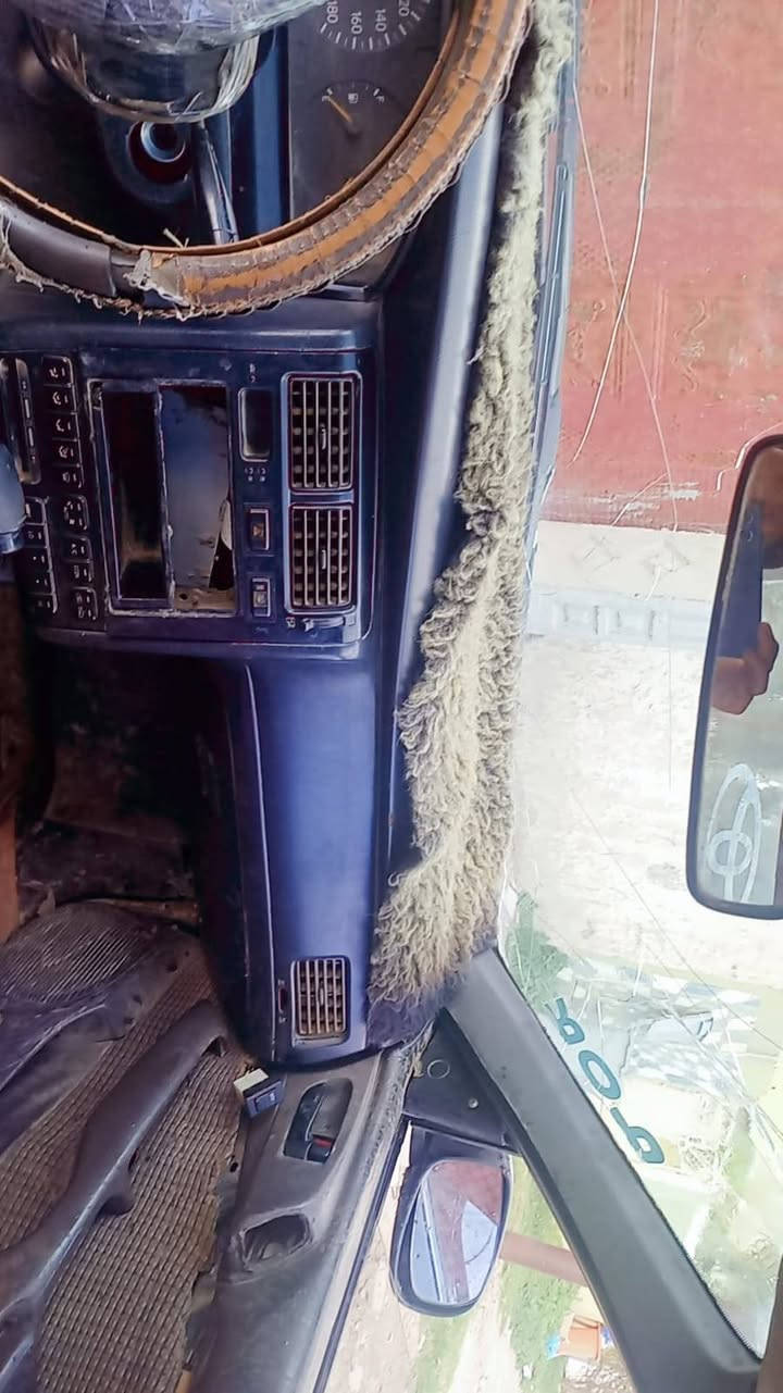 سلام عليكم فرخ بطة للبيع رقم فحص بغداد بس بيه كاز كيت كايم ال١٢ وبيه مجال اتصل ***********
