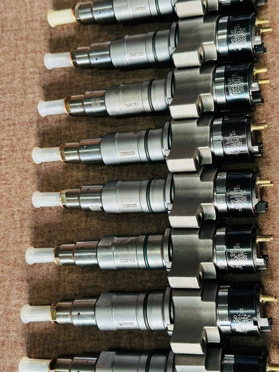 CUMMINS QSL9.3 | Brand New Injectors | Part Number 4359204 | Available at Gulf Diesel Engine Parts | For Inquiry, Call or Whatsapp 057 969 6187 
#cummins 
#gulfdieselengineparts


**إذا كنت صاحب هذا الإعلان وتريد حذفه لأي سبب، رجاءا أرسل رسالة إلى الدعم الفني**