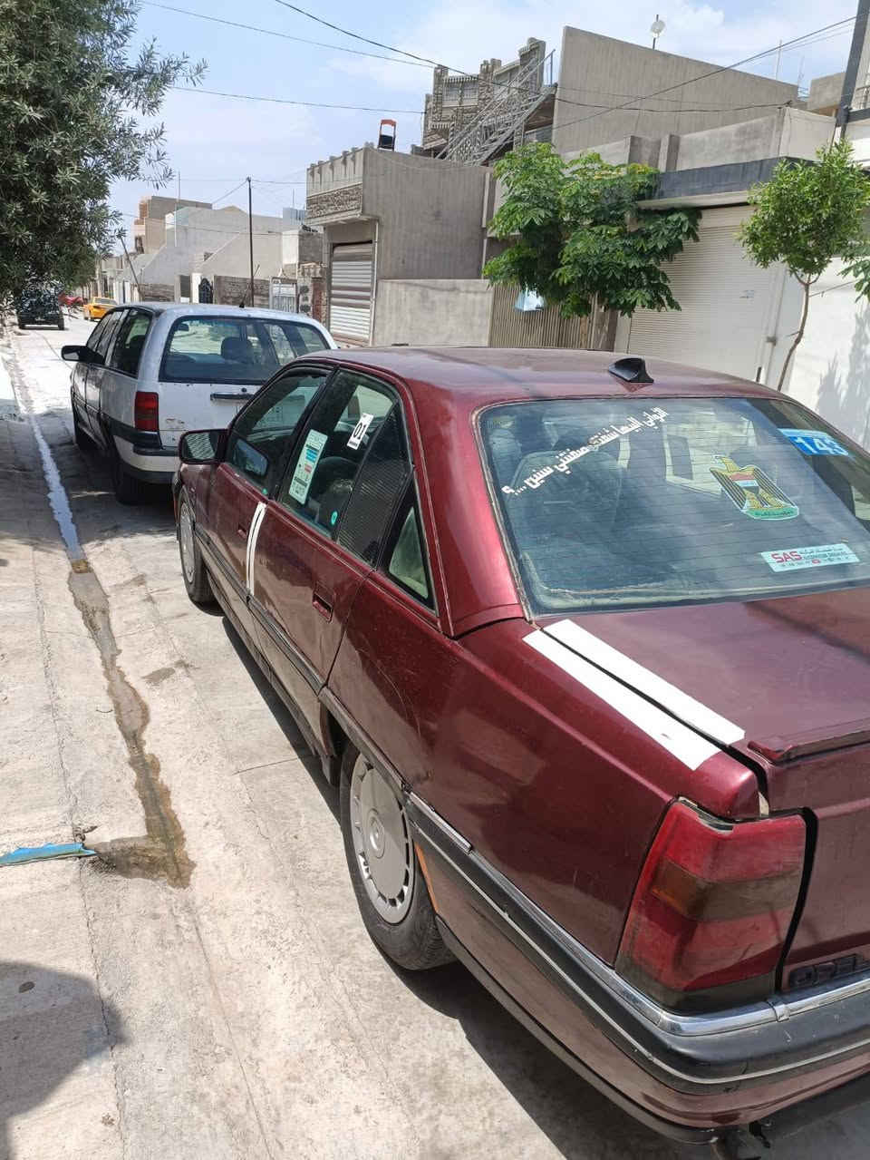السلام عليكم او ميجا للبيع موديل 93 جير محرك شرط سياره صبغ عام سياره رايك البصره بيها معجون بالسقف قليل تصفيات دفتر بنزين موجود غرامات صفر هزه جديد 25 السعر 28 وبيها مجال للشرايه العنوان كركوك واللي يحب يتصل تفاصيل اكثر على رقم الموبايل الحجم 20 ،،، ***********
