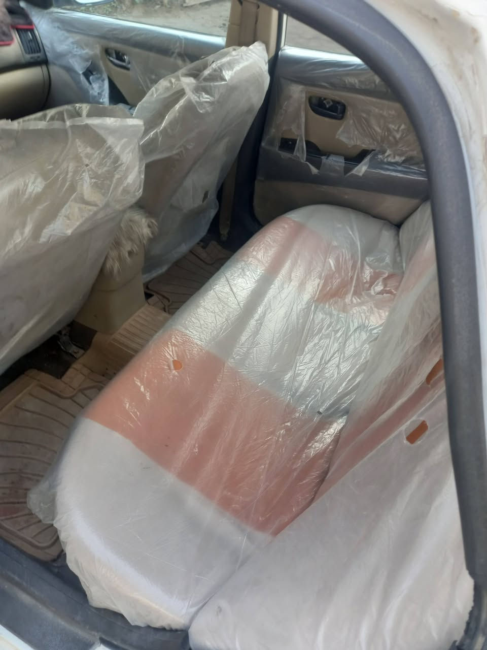 السلام عليكم النترا موديل ١١ سياره متاجي بيهه معجون سياره خير من من مكينه وكير وتخم تاير وحداديه كله جديد فتحه بيه سيار وشاشه وكامره رقم اربيل الاماني تريد تحويل او وكاله مكاني بالنجف وهذ رقمي ***********
وسعر ٧٨ وبيه مجال قليل
